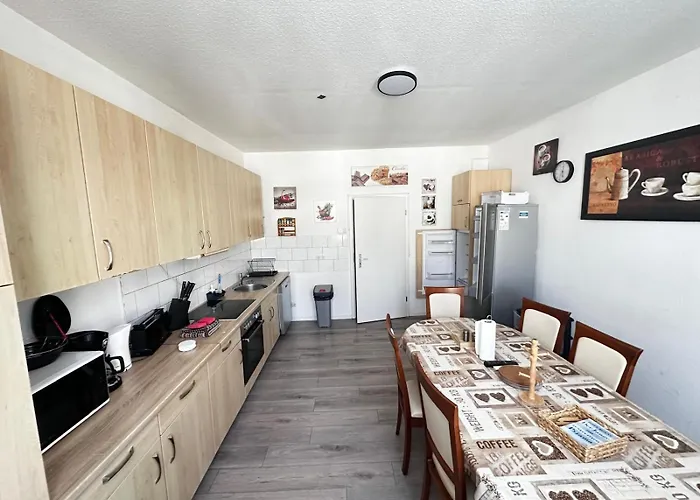 Lavalya Zimmervermittlung Appartement *